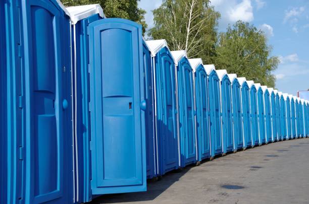 Best Luxury portable toilet rental  in Delhi, CA
